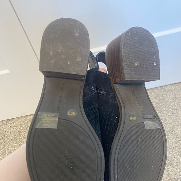 Lucky Brand Slingback Ankle Booties Black Suede Open Toe Heeled Boots Size‎ 7 - Picture 6 of 8